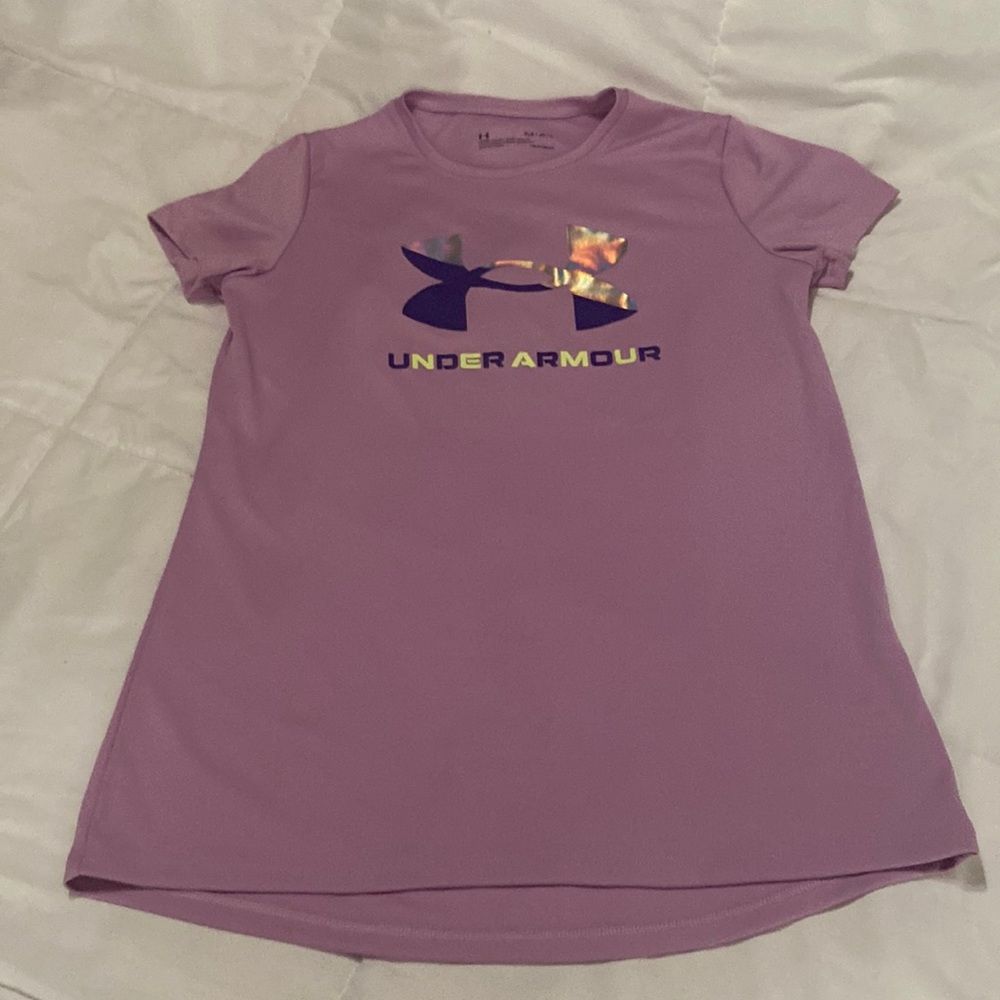 Girls Under Armour t-shirt, size large